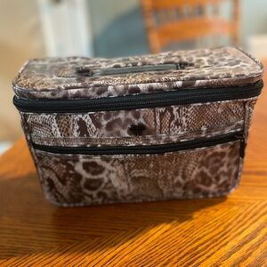 PurseN classic train case perfect for animal print lovers!!